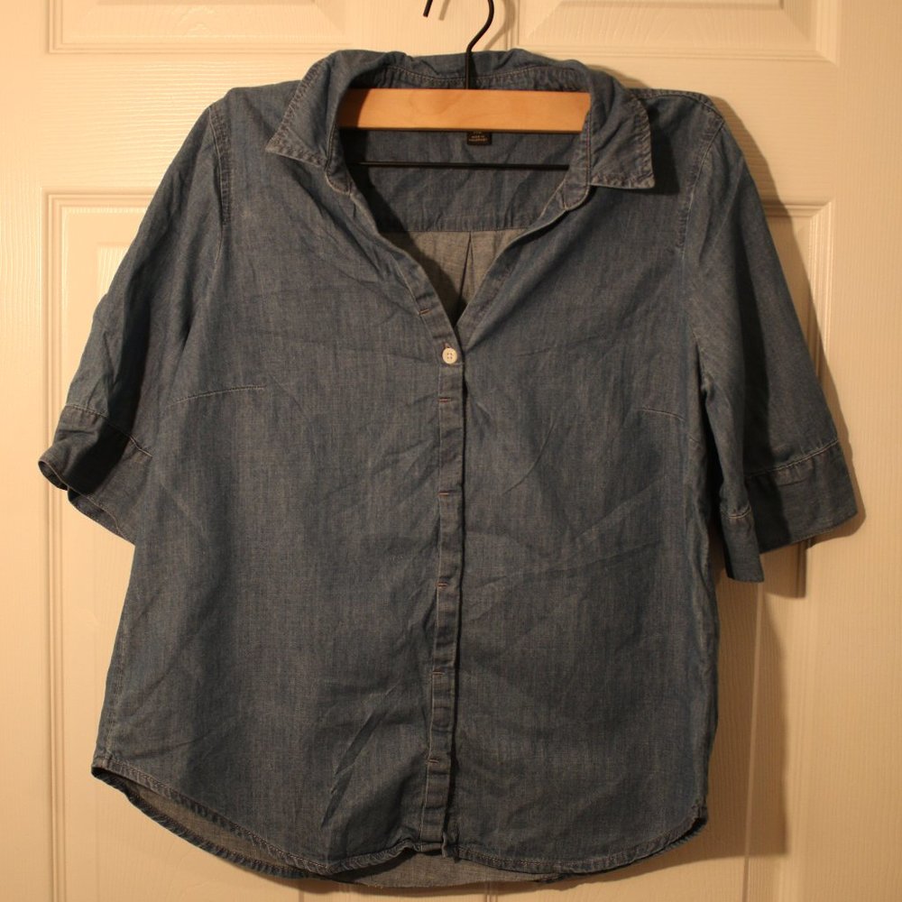 J. CREW Denim Chambray Short Sleeve Shirt